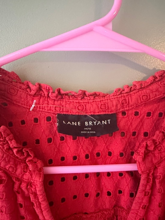 Lane Bryant Bright Red Eyelet V-Neck Tank - Picture 3 of 3